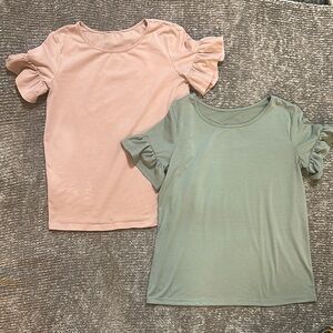 Set of 2 women’s Ruffle Sleeve T-Shirts in light Pink and mint Green XS/s
